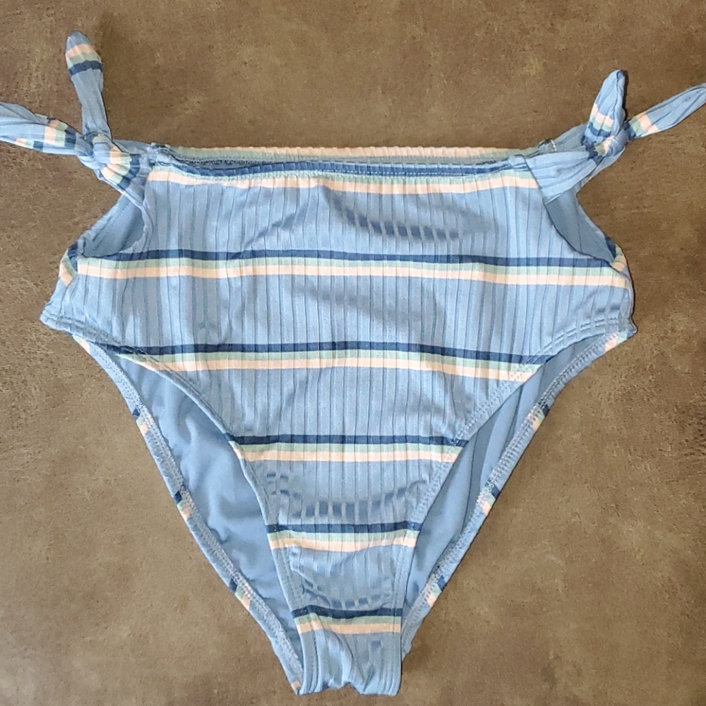 3/$10 High waisted bikini bottom